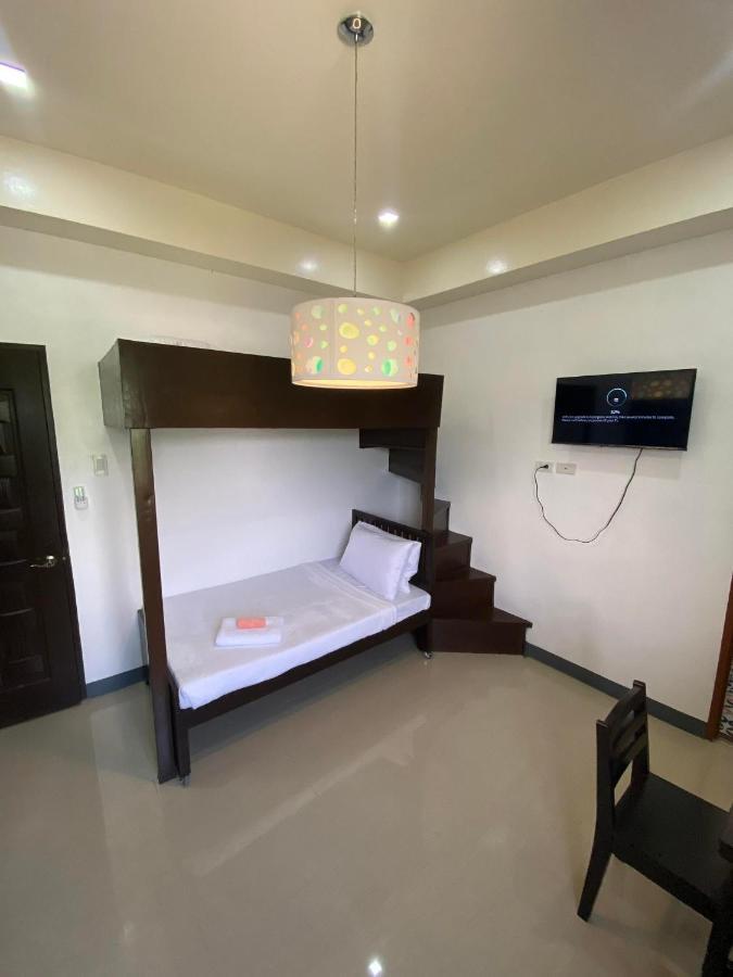 Ma Lourdes' Inn Palompon Exterior foto